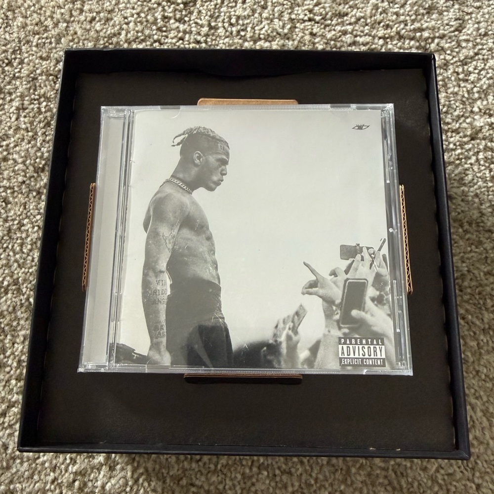 Monochrome Music Album Art Display